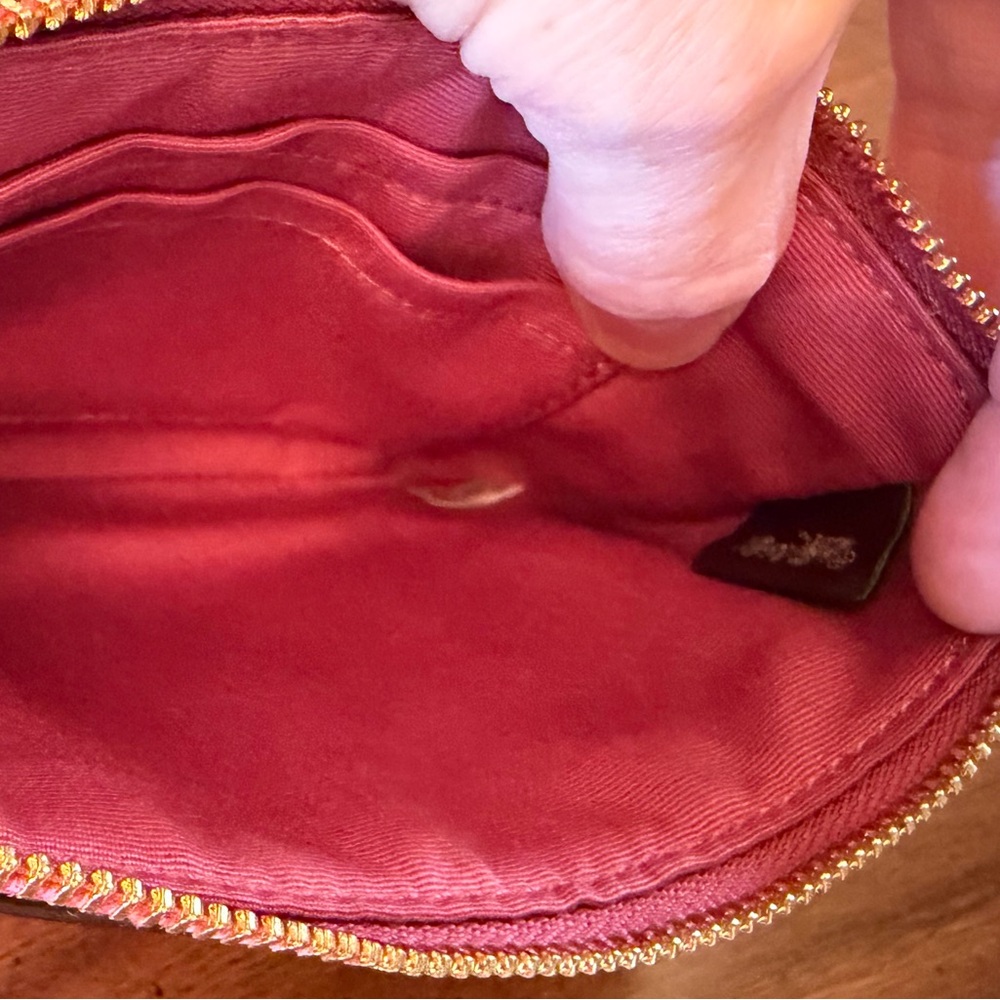 Coach Corner Zip Wristlet in Pink, NWOT - Picture 7 of 13